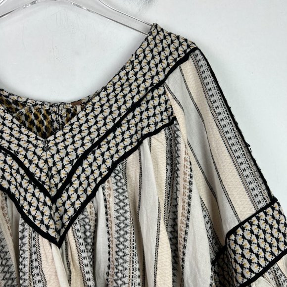 Free People Running On A Dream Top Embroidered Size Large L GUC L2537 - Picture 4 of 16